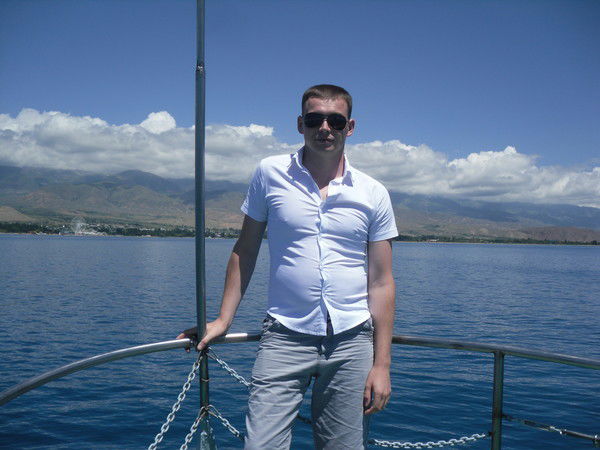 Александр Самсонов