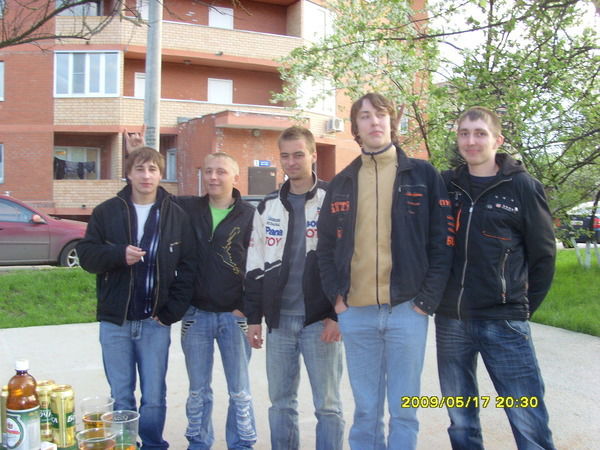 Макс Андреев