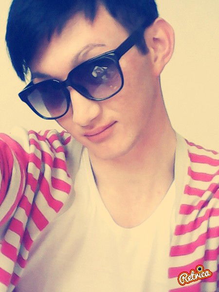 Уали Демесинов