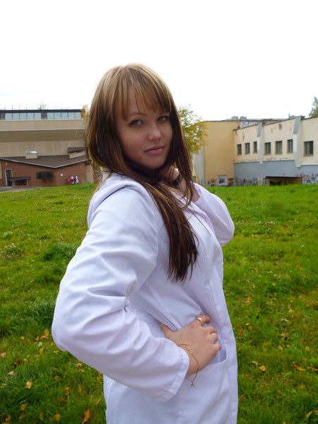 Ларочка Петухова