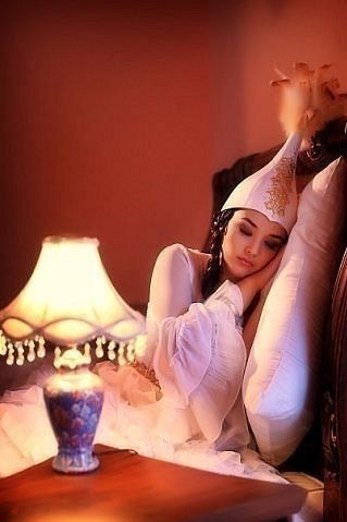 Асия Сафарова