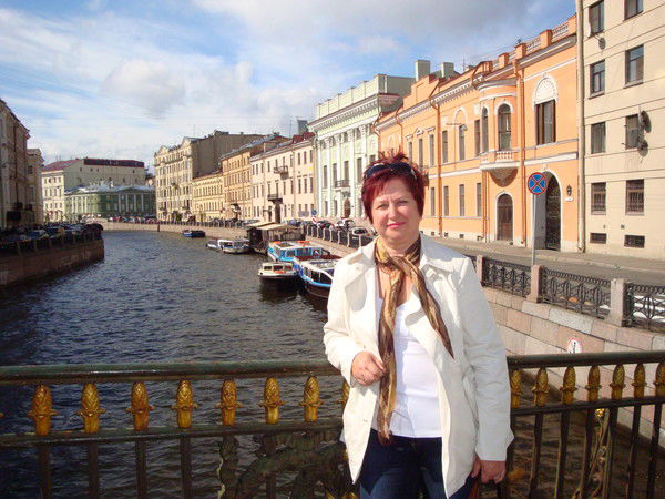 Елена Баркова