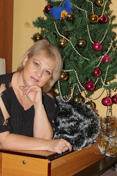 Людмила Ястребова