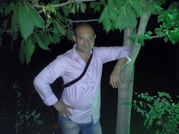 Рома Николаев