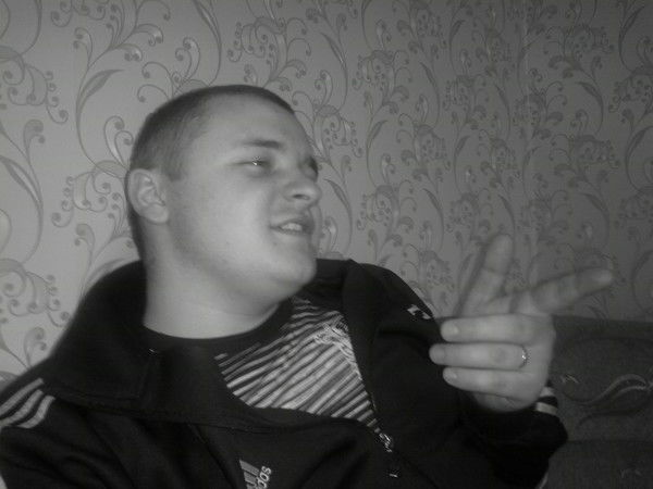 Александр Левченко