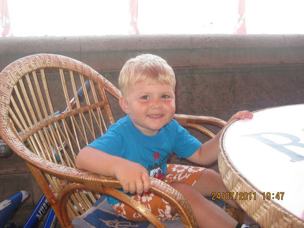 Леонид Леонид