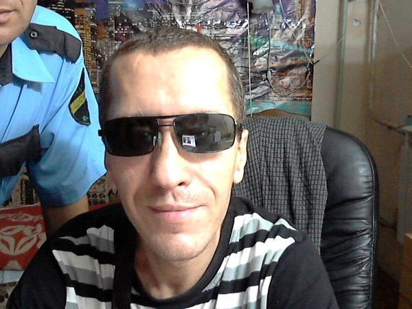 Виктор Емельянов