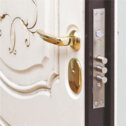 Нина Ушакова