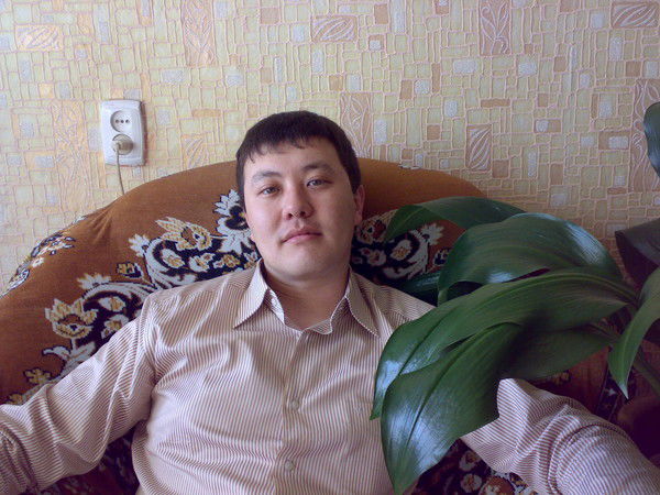 Кумарбек Жакеев