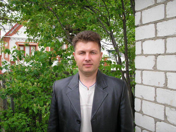 Владимир Ларин