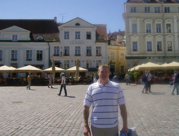 Евгений Левашов