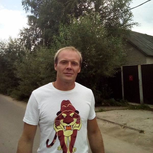 Максим Максим