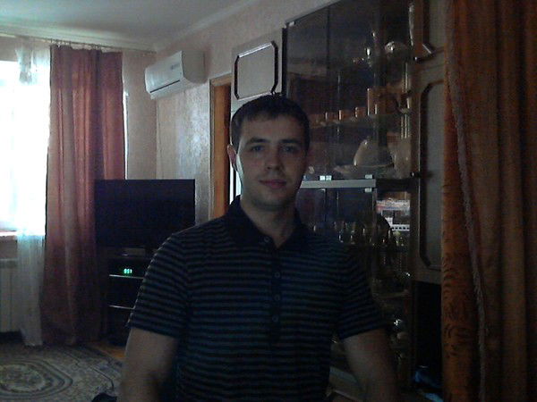 Станислав Москвичев