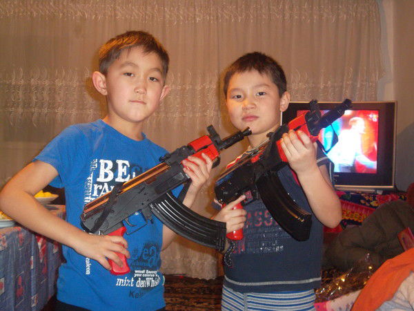 Алихан Шонов