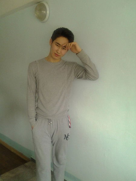 Алихандро Битлеуов