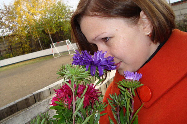 Аня Обухова