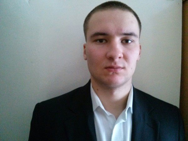 Артем Карпец