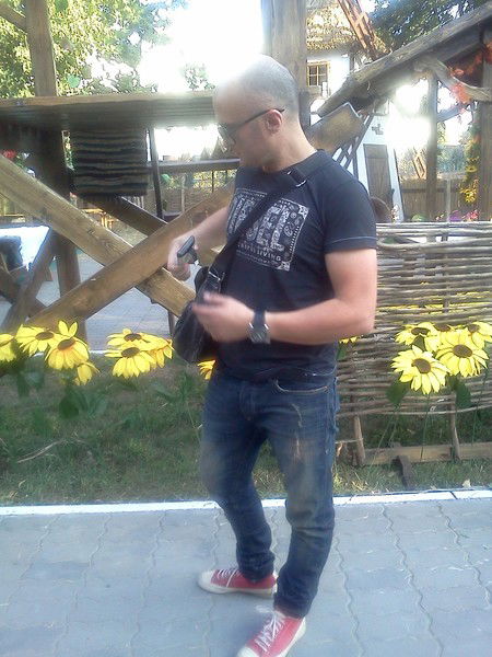 Андрей Тарасов