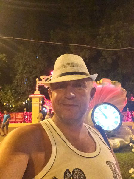 Сергей Исаков