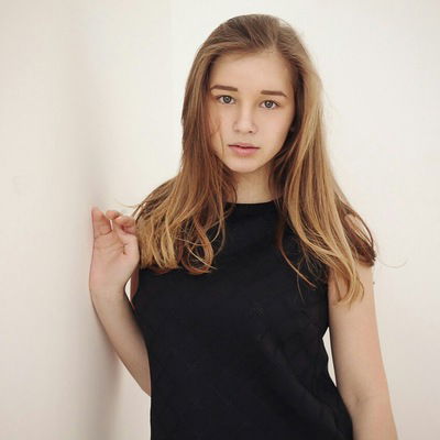 Анна Веселова