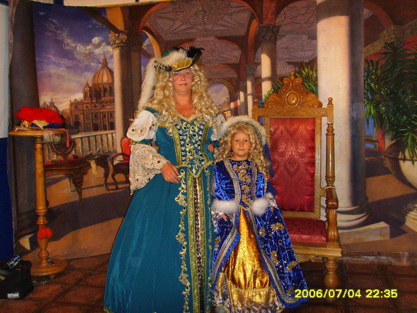 Евгения Лапсарь