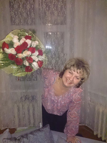 Елена Елена