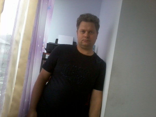 Слава Часовников