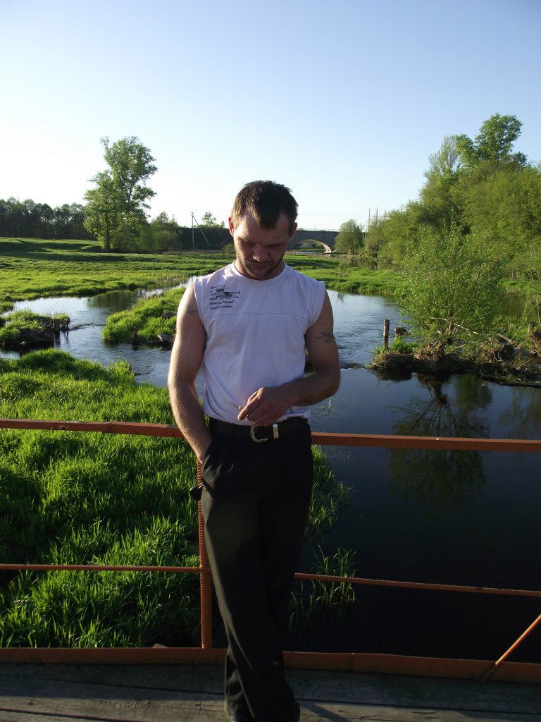 Александр Власов