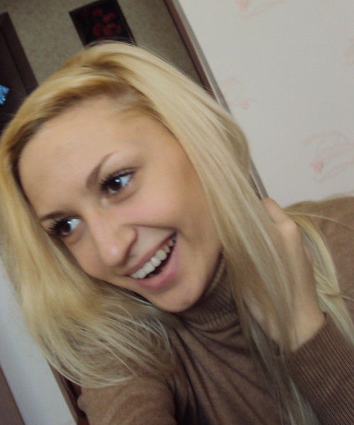 Анюта Лобзенко