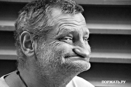 Александр Черняев