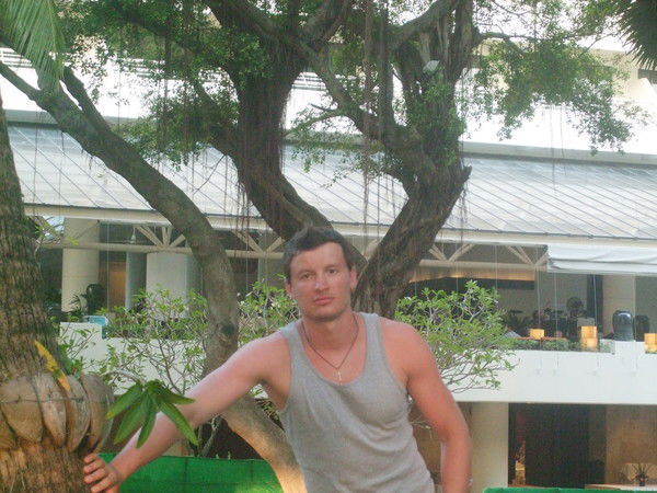 Неизвестно Неизвестно