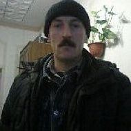 Олег Ломекин