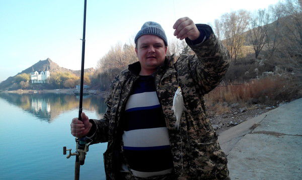 Саша Лапшин