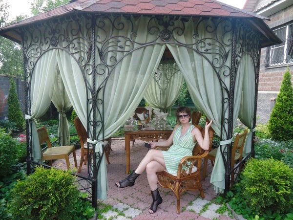 Елена Арутюнян