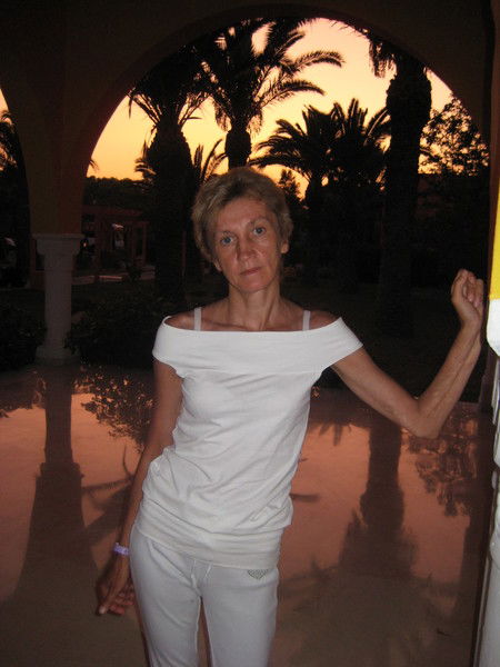 Наташа Белякова