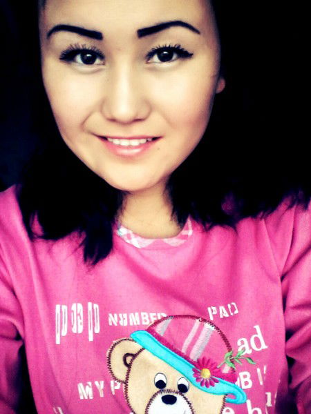 Aйдана Tолетай