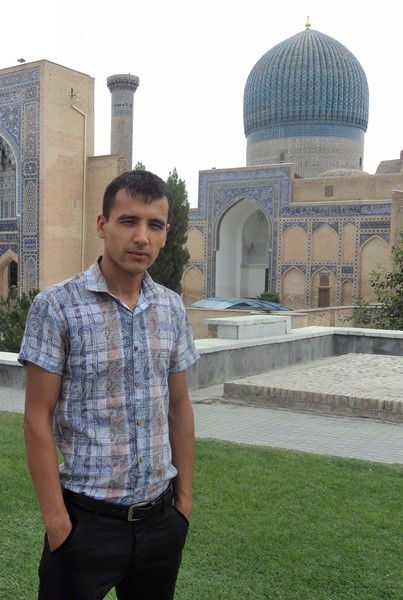 Диловар Хамидов