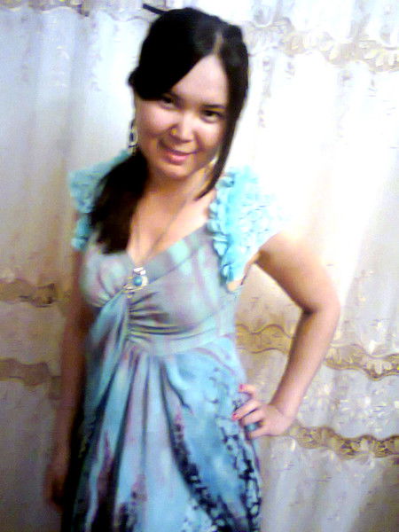 Асия Маханова