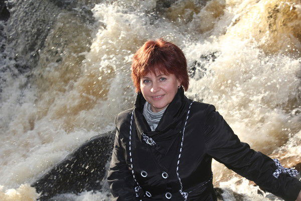 Елена Завьялова