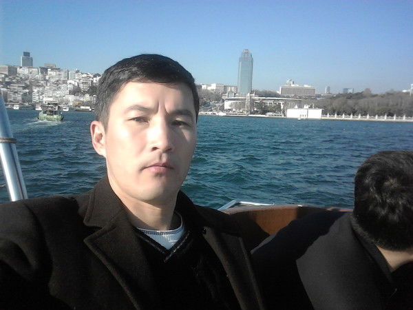 Зулкайнар Момунов