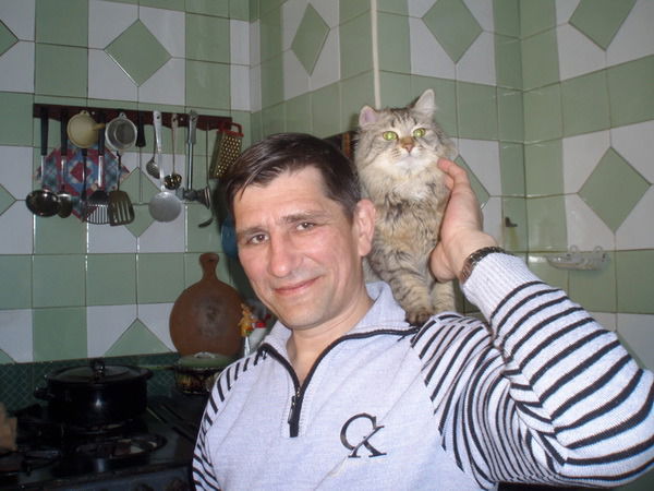 Андрей Белов