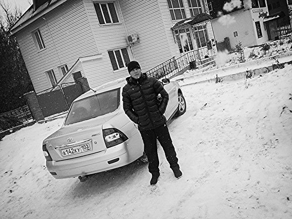 Сергей Умаров