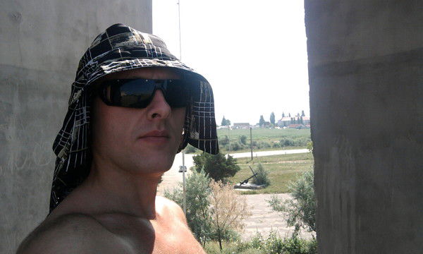 Виталик Друг