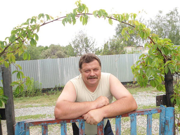 Виктор Ложкин