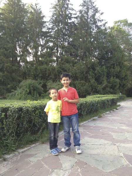 Парахат Даденов