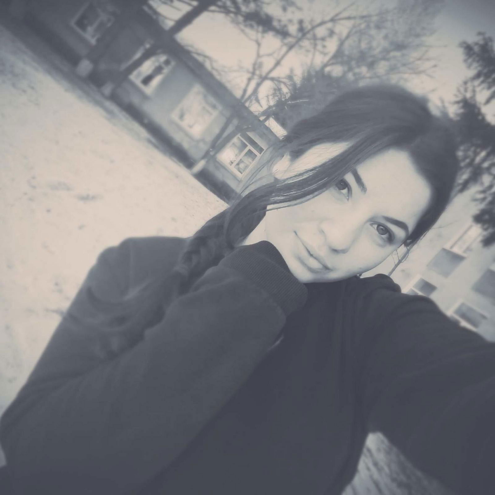 ๖ۣۣۜadriana ๖ۣ