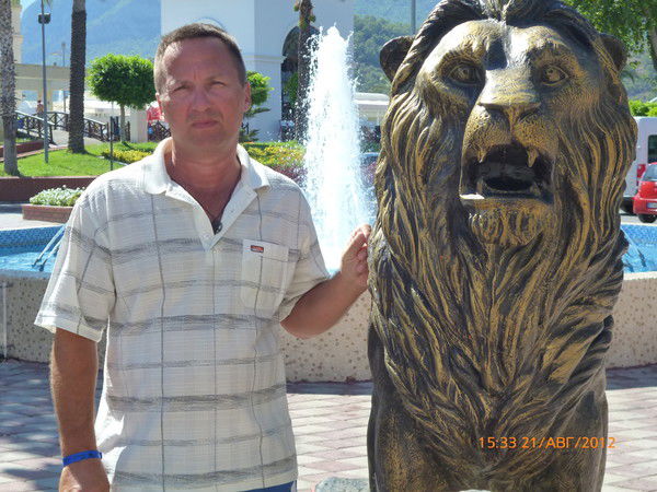 Павел Школа