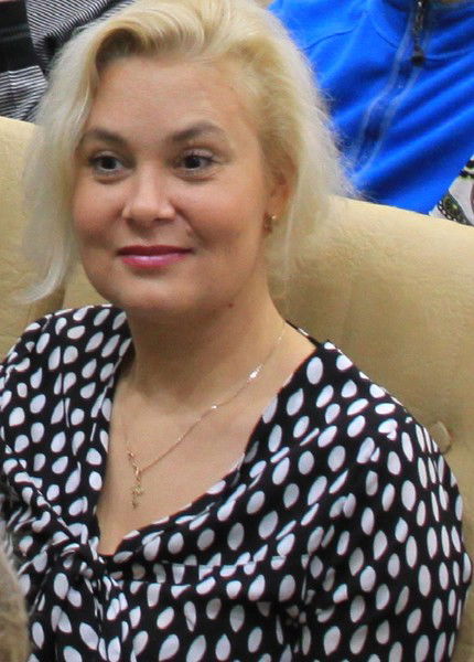 Светлана Хуморова