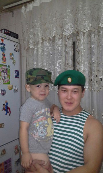 Асет Нусумбаев.