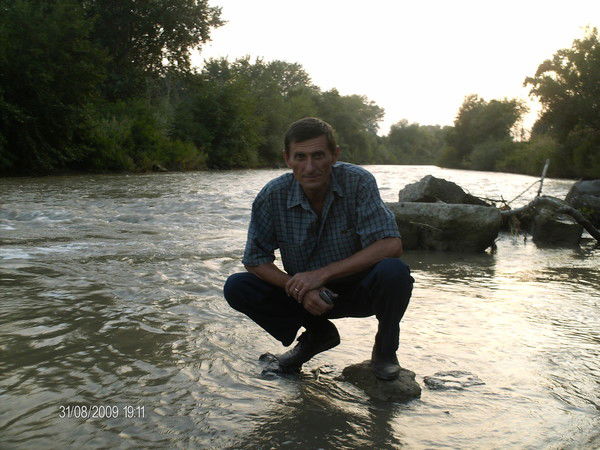 Анатолий Плахотин